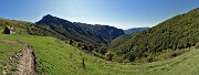 18 Panoramica su Baita Baciamorti e Valle Asinina